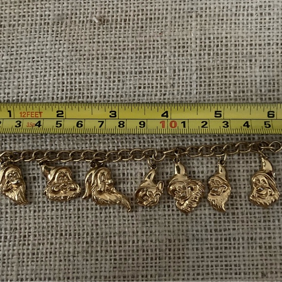 Disney Seven Drawfs Charm Bracelet - Picture 5 of 5